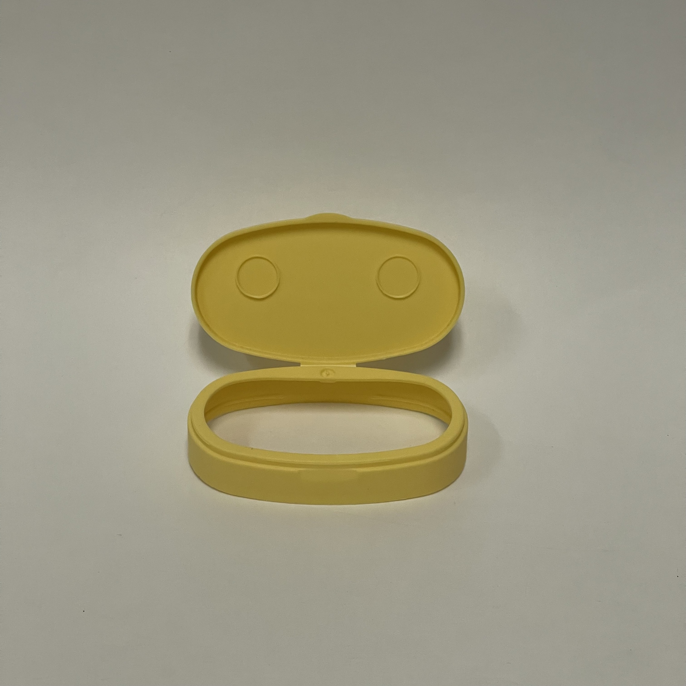 oval-small-open small oval open wipes lid